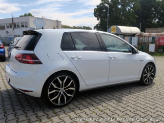 Volkswagen Golf 7 GTi 162kW - Manuál, Dyn 2015
