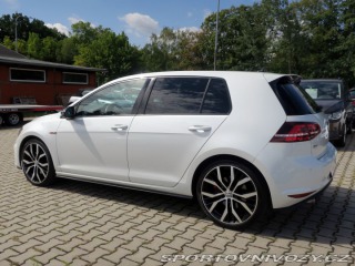 Volkswagen Golf 7 GTi 162kW - Manuál, Dyn 2015
