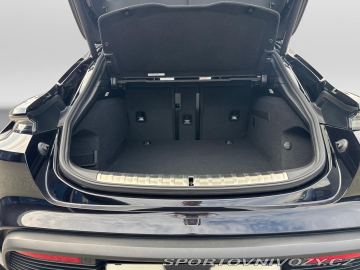 Porsche Taycan Turbo Sport Turismo 2022