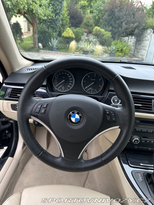 BMW 3 E92 320xd 2009