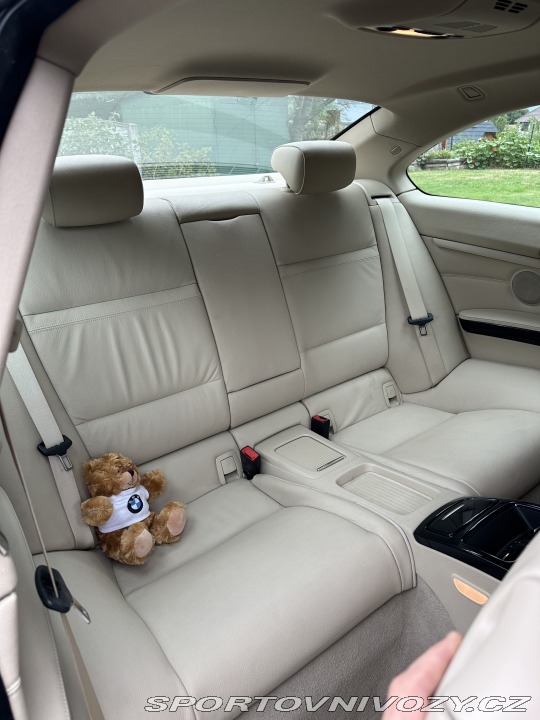 BMW 3 E92 320xd 2009