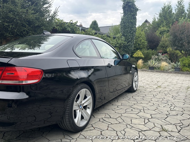 BMW 3 E92 320xd 2009