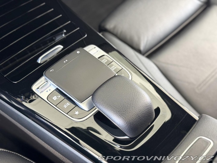 Mercedes-Benz CLA 200 Aut 120kW*AMG*MAX.VÝB 2020