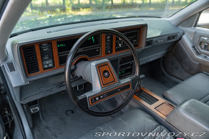 Ostatní značky Ostatní modely Cadillac SEVILLE 4.5 V8 1988