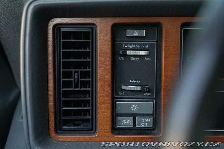 Ostatní značky Ostatní modely Cadillac SEVILLE 4.5 V8 1988