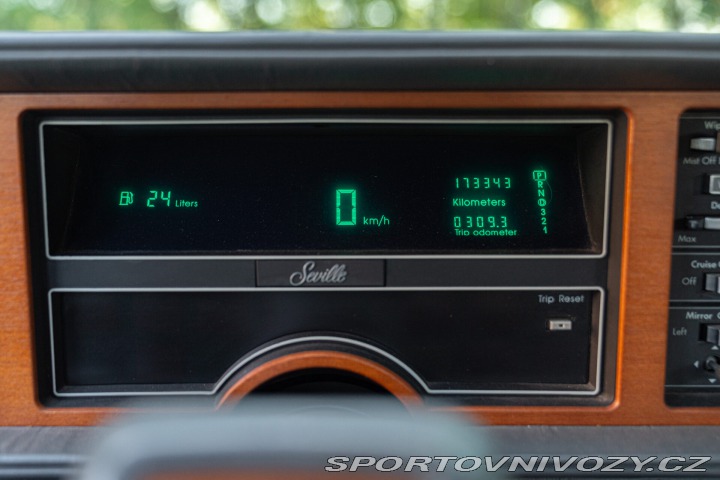 Ostatní značky Ostatní modely Cadillac SEVILLE 4.5 V8 1988
