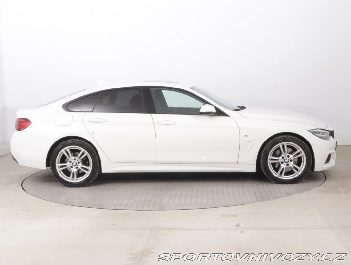 BMW 4 Gran Coupé M Paket 430i x 2020