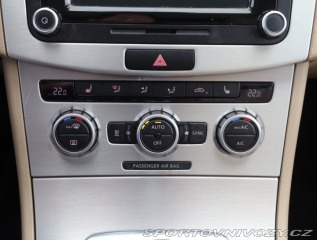 Volkswagen Ostatní modely Passat Highline 3.6 V6 2012