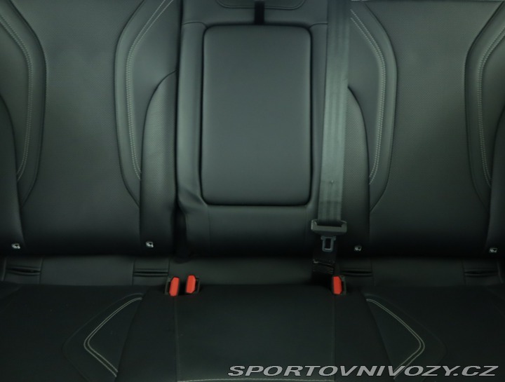 Ford Mustang Mach-E Standard Range RW 2021