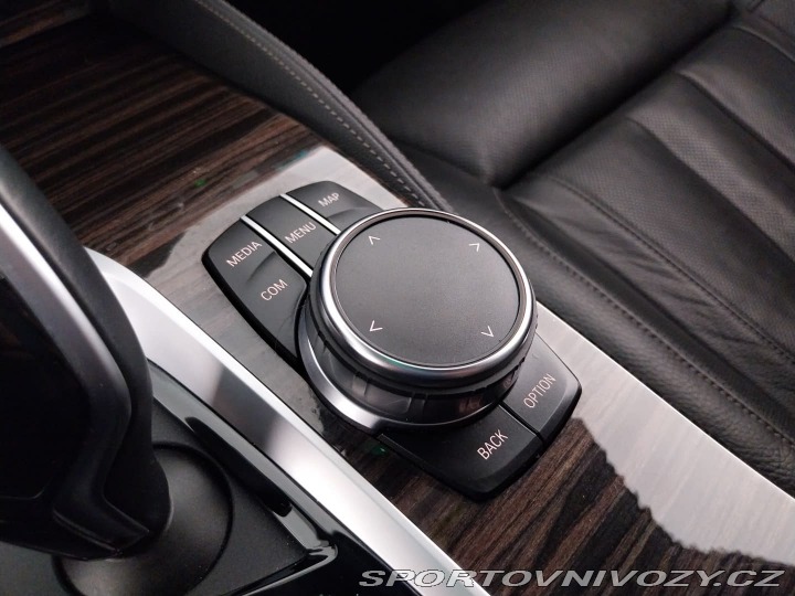 BMW 5 M Paket 530d xDrive 2023