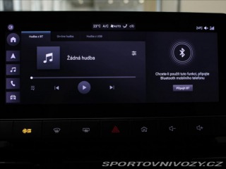 MG Ostatní modely MG4 0,0 77kWh Exclusive 31tkm 2025