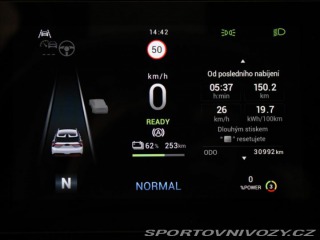 MG Ostatní modely MG4 0,0 77kWh Exclusive 31tkm 2025