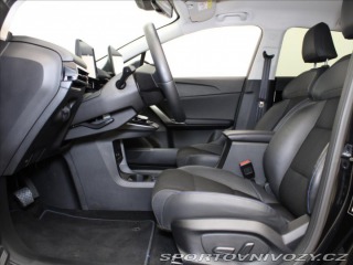 MG Ostatní modely MG4 0,0 77kWh Exclusive 31tkm 2025