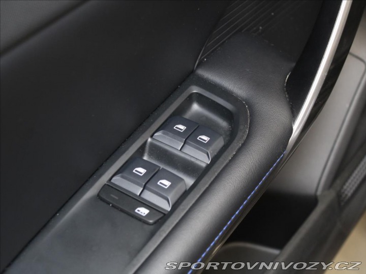 MG Ostatní modely MG4 0,0 77kWh Exclusive Výpro 2025