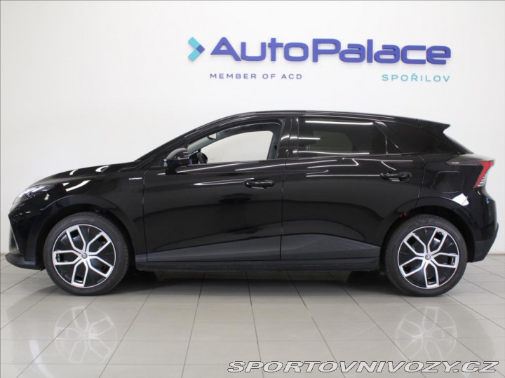 MG Ostatní modely MG4 0,0 77kWh Exclusive 28tkm 2025