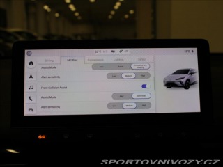 MG Ostatní modely MG4 0,0 77kWh Exclusive 28tkm 2025