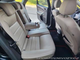 Ford Mondeo ST 2,0 benzín ecoboost 176 2011