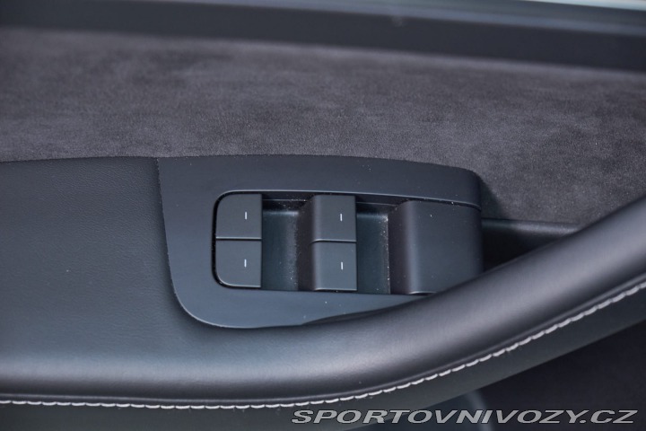 Tesla Model 3 dual motor long range 2022