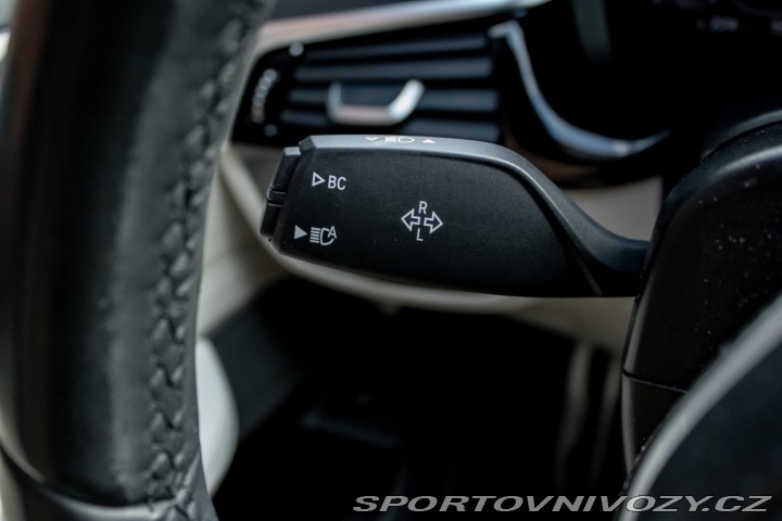 BMW 6 GT 640i Gran Turismo xDr 2022