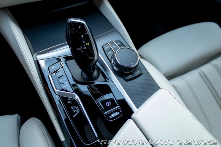 BMW 6 GT 640i Gran Turismo xDr 2022