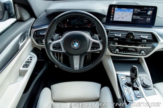 BMW 6 GT 640i Gran Turismo xDr 2022