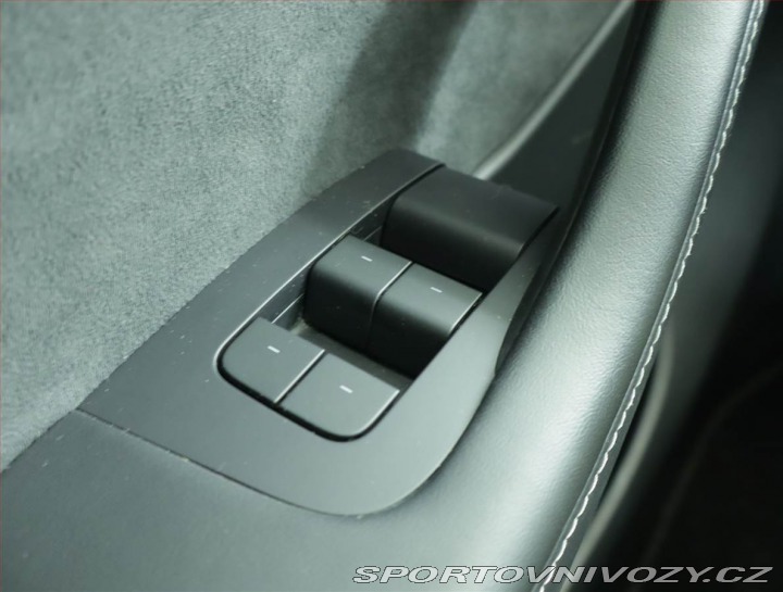 Tesla Model Y Long Range AWD 79kWh, SoH 2022