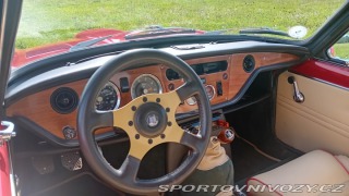 Ostatní značky Ostatní modely Triumph GT6+ 1969