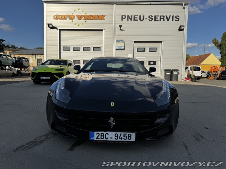 Ferrari FF 2012