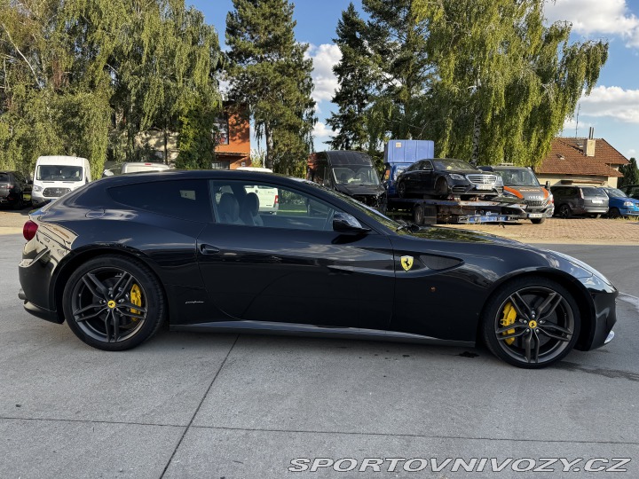 Ferrari FF  2012