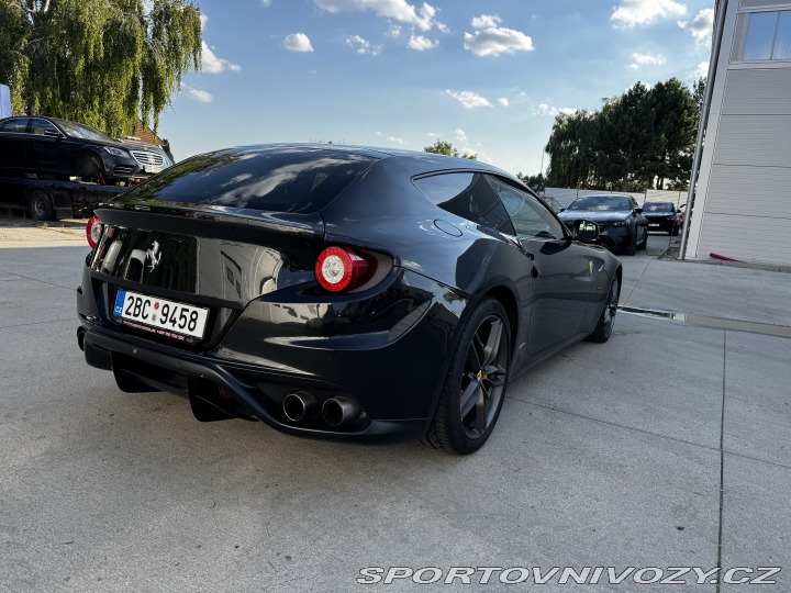 Ferrari FF  2012