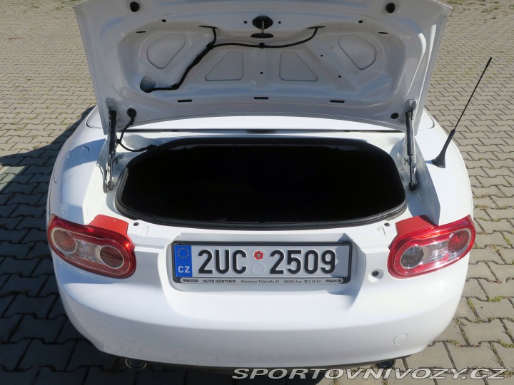 Mazda MX-5 NC 1.8 i 16V 93 kW 2010