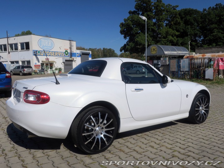 Mazda MX-5 NC 1.8 i 16V 93 kW 2010