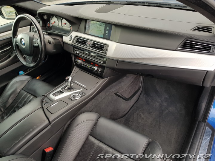 BMW M5  2012