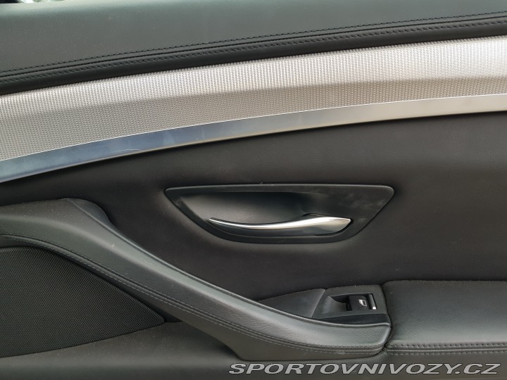 BMW M5  2012