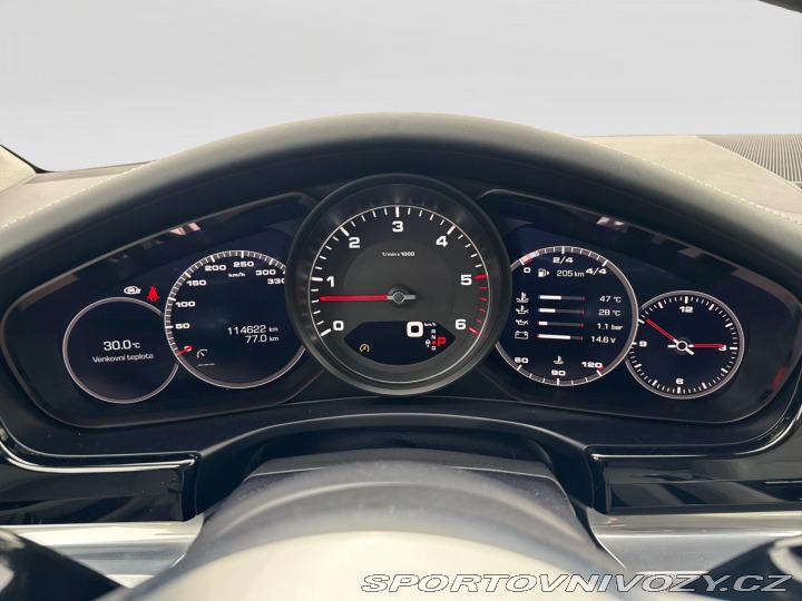 Porsche Panamera 4S 2016