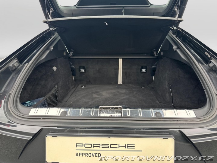 Porsche Panamera 4S 2016