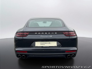 Porsche Panamera 4S 2016