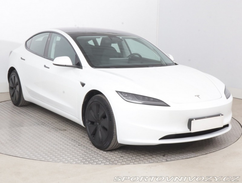 Tesla Model 3 Standard Range LFP