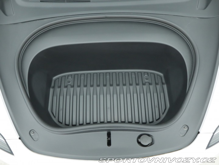 Tesla Model 3 Standard Range LFP 2023