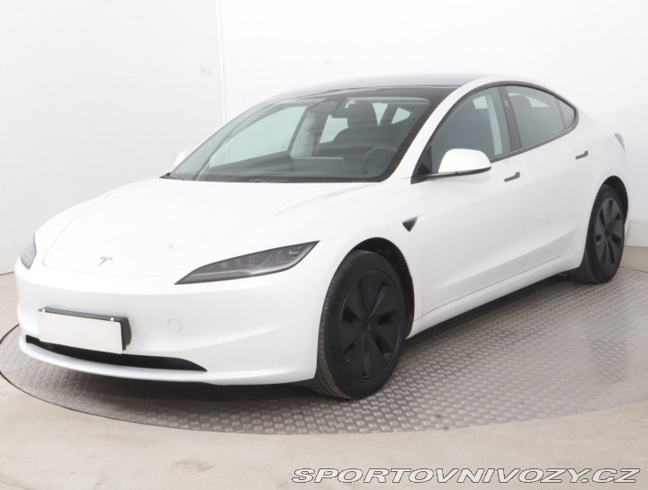 Tesla Model 3 Standard Range LFP 2023