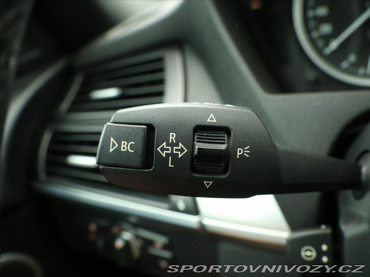 BMW X6 3.0 40d 225kW xDrive Xeno 2012