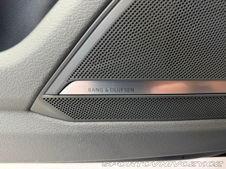 Audi RS6 QUATTRO, MATRIX, VZDUCH, 2020