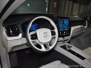 Volvo Ostatní modely XC60 2,0 T8 AWD ULTRA B&W, 2025