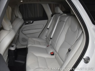 Volvo Ostatní modely XC60 2,0 T8 AWD ULTRA B&W, 2025