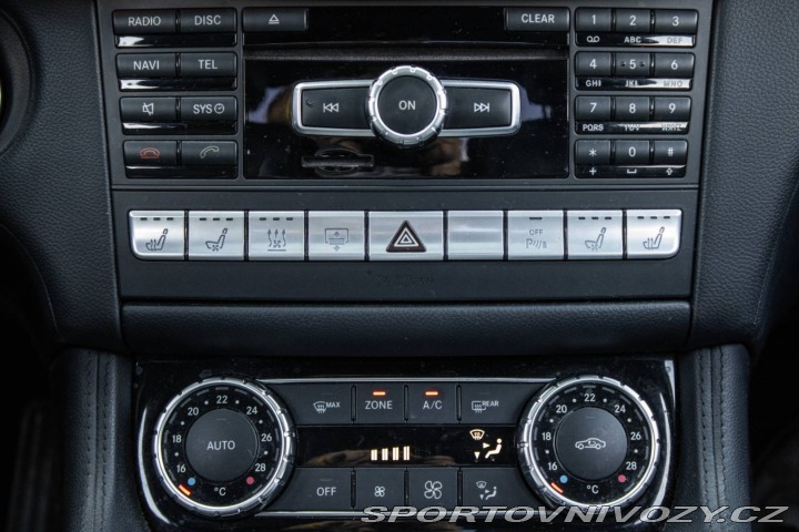 Mercedes-Benz CLS Kupé 350 4MATIC CDI BE 1 2012
