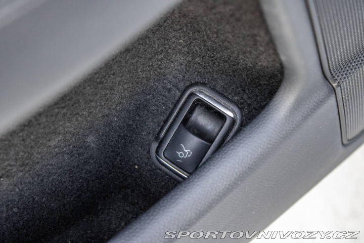 Mercedes-Benz CLS Kupé 350 4MATIC CDI BE 1 2012