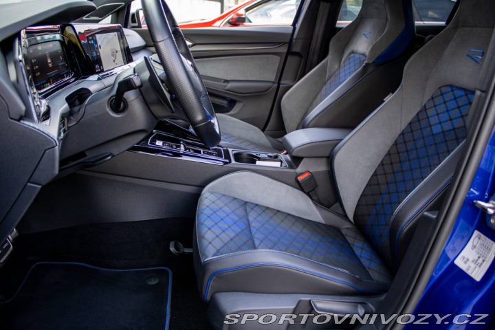 Volkswagen Golf 2.0 TSI 333k R Performan 2023