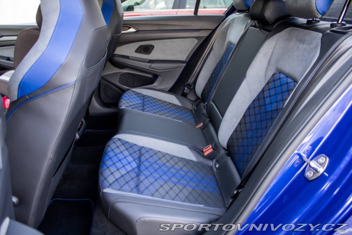 Volkswagen Golf 2.0 TSI 333k R Performan 2023
