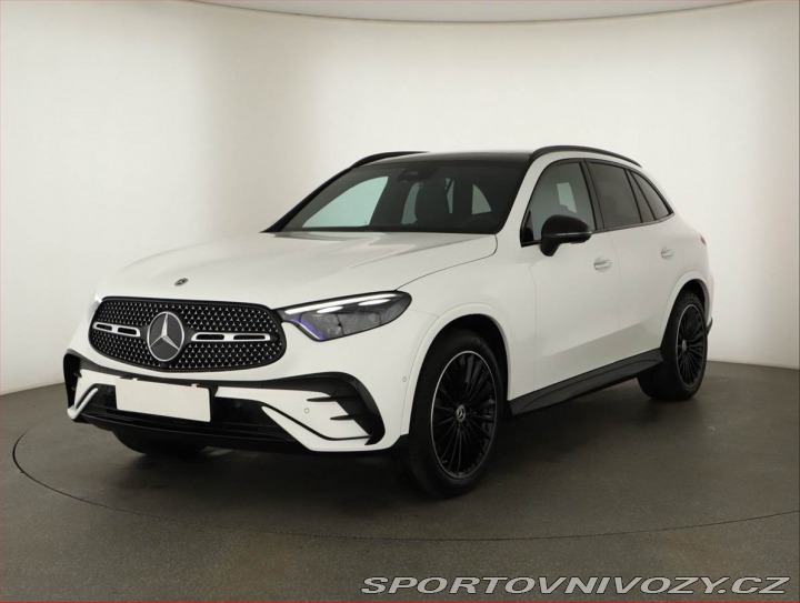Mercedes-Benz Ostatní modely GLC 200 4MATIC, AMG Line 2025