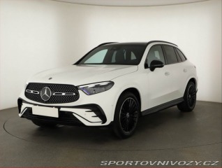 Mercedes-Benz Ostatní modely GLC 200 4MATIC, AMG Line 2025